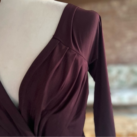 Express Body Contour Plum Crop Ruched Knit Top L - Picture 3 of 9